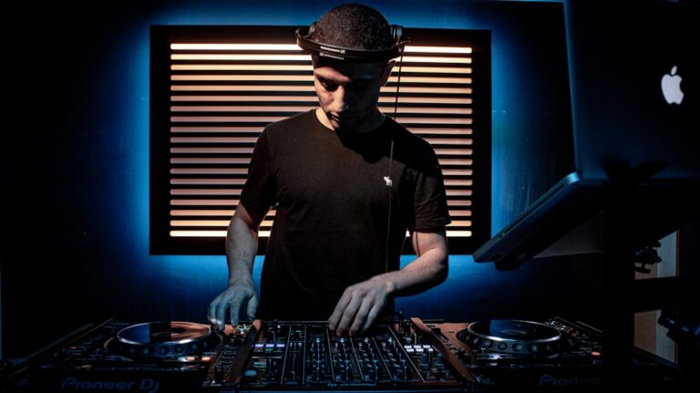 Photo DJ români