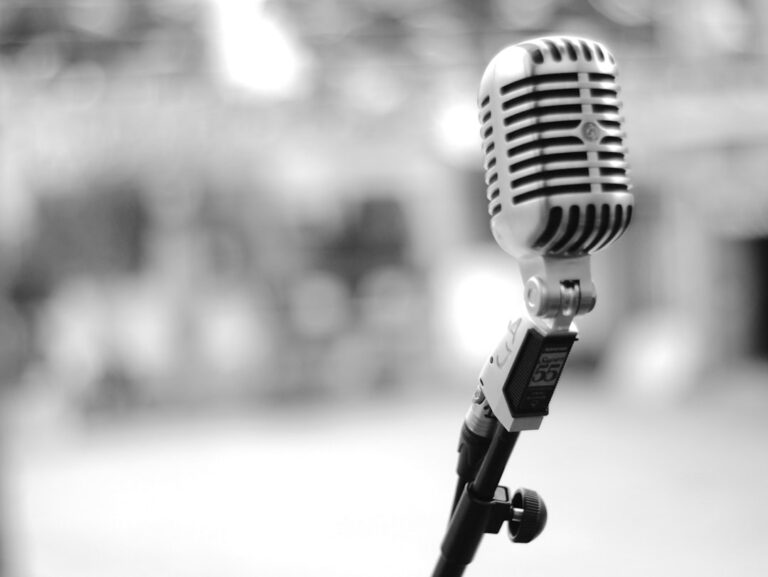 Photo microphones